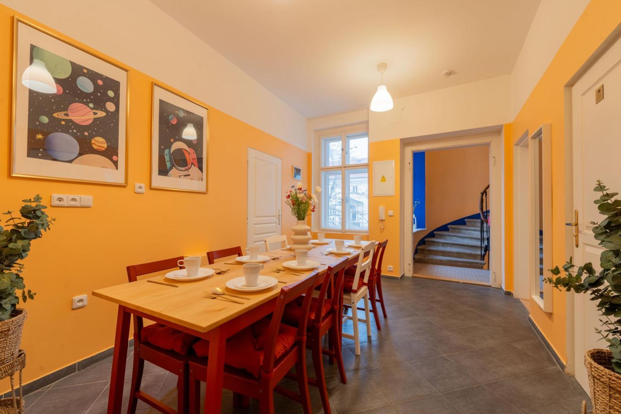 פראג Stellar Female Hostel מראה חיצוני תמונה
